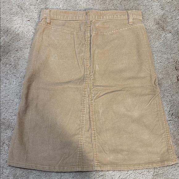 Gap corduroy skirt - Picture 3 of 3